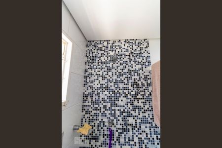 Casa à venda com 220m², 4 quartos e 3 vagasBanheiro da suíte 1