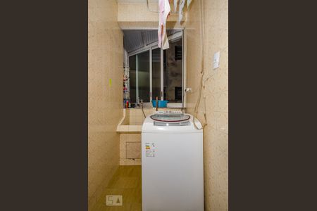 Apartamento à venda com 117m², 3 quartos e sem vagaÁrea de Serviço