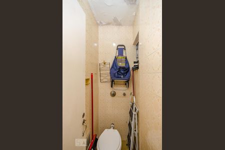 Apartamento à venda com 117m², 3 quartos e sem vagaBanheiro de Serviço