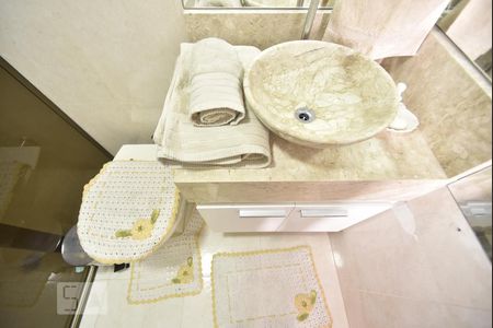 Apartamento à venda com 98m², 3 quartos e 1 vagaBanheiro da suite