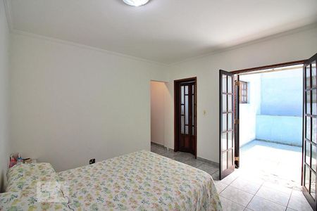 Casa à venda com 429m², 5 quartos e 5 vagasQuarto 2 - Suíte