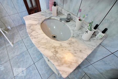 Casa à venda com 429m², 5 quartos e 5 vagasBanheiro da Suíte