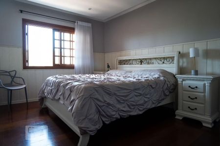 Casa à venda com 600m², 4 quartos e 2 vagas Casa à venda com 600m², 4 quartos e 2 vagasSuíte 1