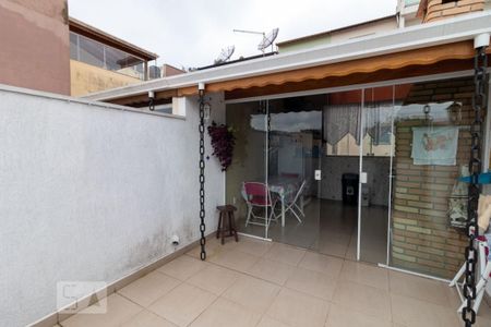 Casa à venda com 180m², 3 quartos e 2 vagasCobertura