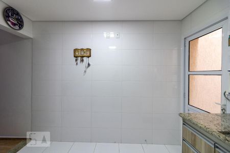 Casa à venda com 180m², 3 quartos e 2 vagasCozinha