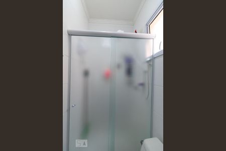 Casa à venda com 180m², 3 quartos e 2 vagasBanheiro