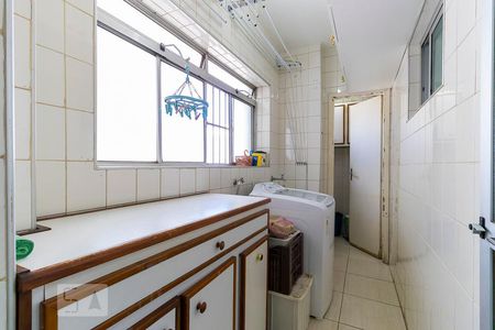 Apartamento à venda com 87m², 3 quartos e 1 vagaÁrea de serviço
