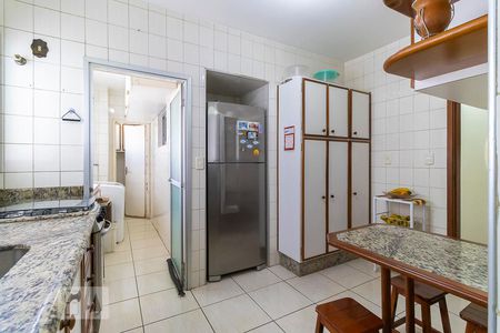 Apartamento à venda com 87m², 3 quartos e 1 vagaCozinha
