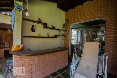 Casa à venda com 400m², 4 quartos e 4 vagasChurrasqueira