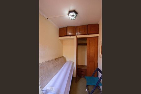 Casa à venda com 400m², 4 quartos e 4 vagasQuarto de Serviço