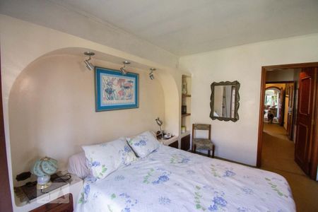 Casa à venda com 400m², 4 quartos e 4 vagassuíte