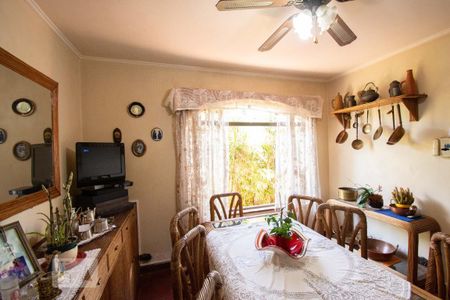 Casa à venda com 400m², 4 quartos e 4 vagasCozinha