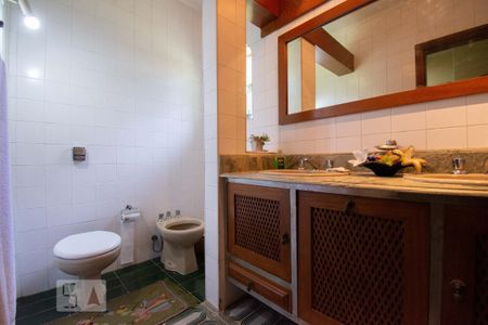 Casa à venda com 400m², 4 quartos e 4 vagasBanheiro