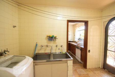 Casa à venda com 400m², 4 quartos e 4 vagasÁrea de Serviço