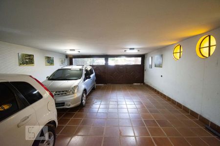 Casa à venda com 400m², 4 quartos e 4 vagasGaragem