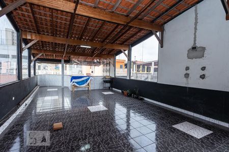 Casa à venda com 350m², 4 quartos e 3 vagas Casa à venda com 350m², 4 quartos e 3 vagasSalão de Festas piso superior
