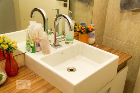 Casa à venda com 288m², 4 quartos e 4 vagasLavabo