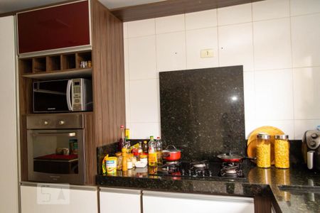 Casa à venda com 288m², 4 quartos e 4 vagasCozinha