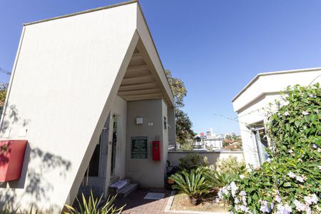 Apartamento à venda com 67m², 2 quartos e 1 vagaFachada e portaria