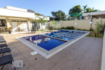 Apartamento à venda com 67m², 2 quartos e 1 vagaPiscina