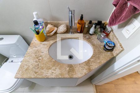 Apartamento à venda com 83m², 2 quartos e 2 vagas Apartamento à venda com 83m², 2 quartos e 2 vagasBanheiro social