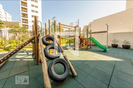 Apartamento à venda com 83m², 2 quartos e 2 vagas Apartamento à venda com 83m², 2 quartos e 2 vagasÁrea Comum - Playground