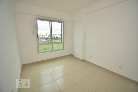 Quarto 1 de apartamento para alugar com 2 quartos, 57m² em Samambaia Norte (samambaia), Brasília
