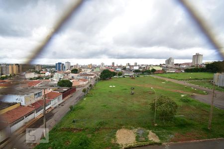 Vista do Quarto 1 de apartamento para alugar com 2 quartos, 57m² em Samambaia Norte (samambaia), Brasília
