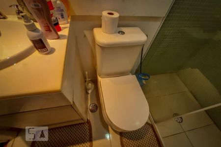 Apartamento à venda com 130m², 3 quartos e 2 vagasBanheiro Suite