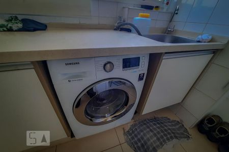 Apartamento à venda com 130m², 3 quartos e 2 vagasLavandderia