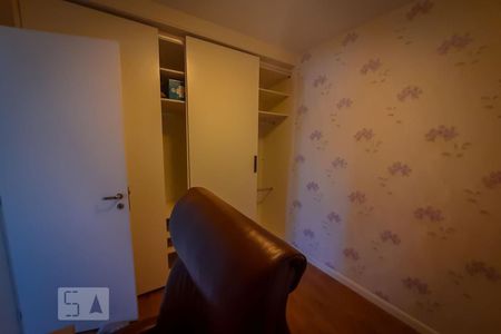 Apartamento à venda com 130m², 3 quartos e 2 vagasQuarto 2