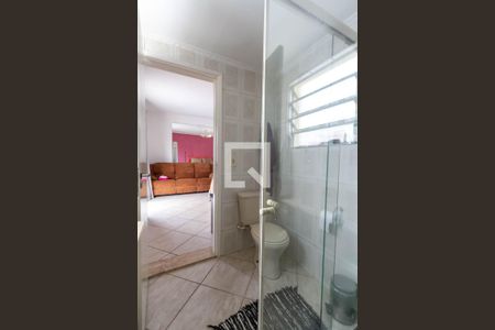 Casa à venda com 285m², 4 quartos e 1 vaga Casa à venda com 285m², 4 quartos e 1 vagaBanheiro da Suíte