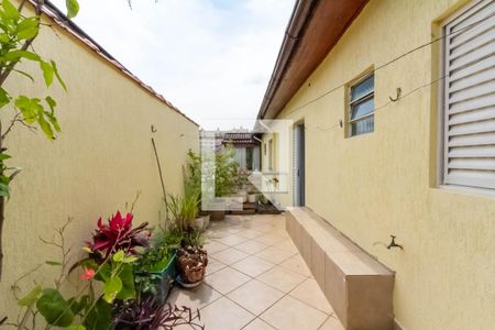 Casa à venda com 285m², 4 quartos e 1 vaga Casa à venda com 285m², 4 quartos e 1 vagaVaranda do Quarto 2 e Suíte 2