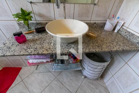 Casa à venda com 285m², 4 quartos e 1 vaga Casa à venda com 285m², 4 quartos e 1 vagaBanheiro Social