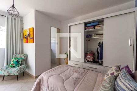 Casa à venda com 285m², 4 quartos e 1 vaga Casa à venda com 285m², 4 quartos e 1 vagaSuíte 2