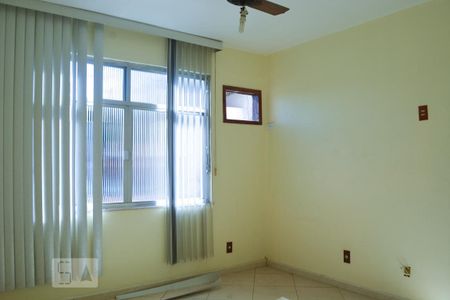 Casa à venda com 350m², 8 quartos e 2 vagas Casa à venda com 350m², 8 quartos e 2 vagasCasa 2 - Quarto 3