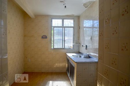 Casa à venda com 350m², 8 quartos e 2 vagas Casa à venda com 350m², 8 quartos e 2 vagasCasa 3 - Cozinha