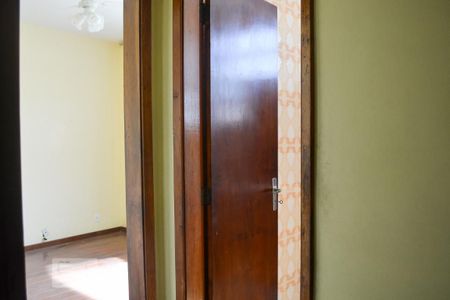 Casa à venda com 350m², 8 quartos e 2 vagas Casa à venda com 350m², 8 quartos e 2 vagasCasa 1 - Entrada do quarto 2