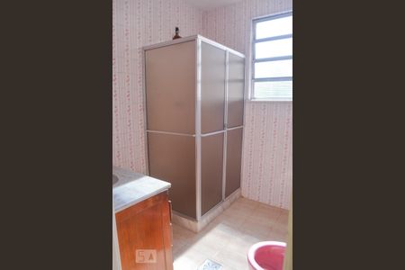 Casa à venda com 350m², 8 quartos e 2 vagas Casa à venda com 350m², 8 quartos e 2 vagasCasa 2 -Banheiro