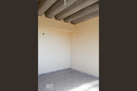 Casa à venda com 350m², 8 quartos e 2 vagas Casa à venda com 350m², 8 quartos e 2 vagasTerraço