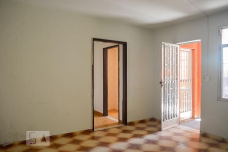 Casa à venda com 350m², 8 quartos e 2 vagas Casa à venda com 350m², 8 quartos e 2 vagasCasa 3 - Sala