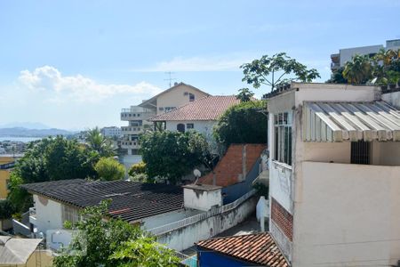 Casa à venda com 350m², 8 quartos e 2 vagas Casa à venda com 350m², 8 quartos e 2 vagasCasa 1 - Vista Quarto 2