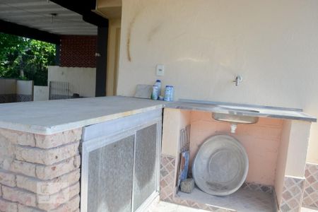 Casa à venda com 350m², 8 quartos e 2 vagas Casa à venda com 350m², 8 quartos e 2 vagasTerraço - Banheiro