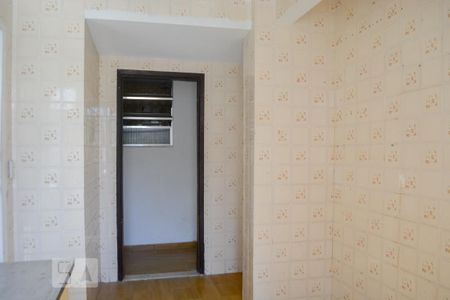 Casa à venda com 350m², 8 quartos e 2 vagas Casa à venda com 350m², 8 quartos e 2 vagasCasa 3 - Cozinha