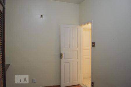 Casa à venda com 350m², 8 quartos e 2 vagas Casa à venda com 350m², 8 quartos e 2 vagasCasa 2 - Quarto 2