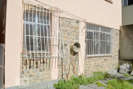 Casa à venda com 350m², 8 quartos e 2 vagas Casa à venda com 350m², 8 quartos e 2 vagasFachada casa 3