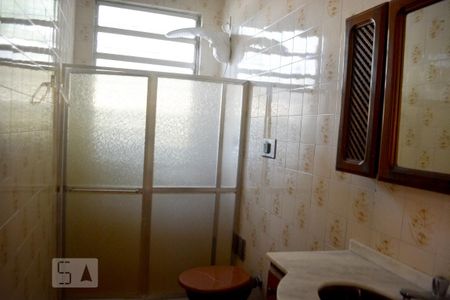 Casa à venda com 350m², 8 quartos e 2 vagas Casa à venda com 350m², 8 quartos e 2 vagasCasa 1 - Banheiro 2