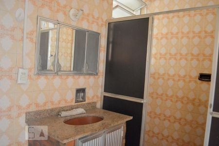 Casa à venda com 350m², 8 quartos e 2 vagas Casa à venda com 350m², 8 quartos e 2 vagasCasa 3 - Banheiro