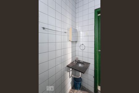 Casa à venda com 136m², 3 quartos e 3 vagasBanheiro social