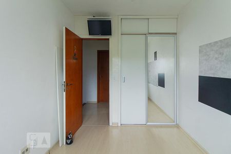 Casa à venda com 157m², 3 quartos e 3 vagas Casa à venda com 157m², 3 quartos e 3 vagasQuarto2